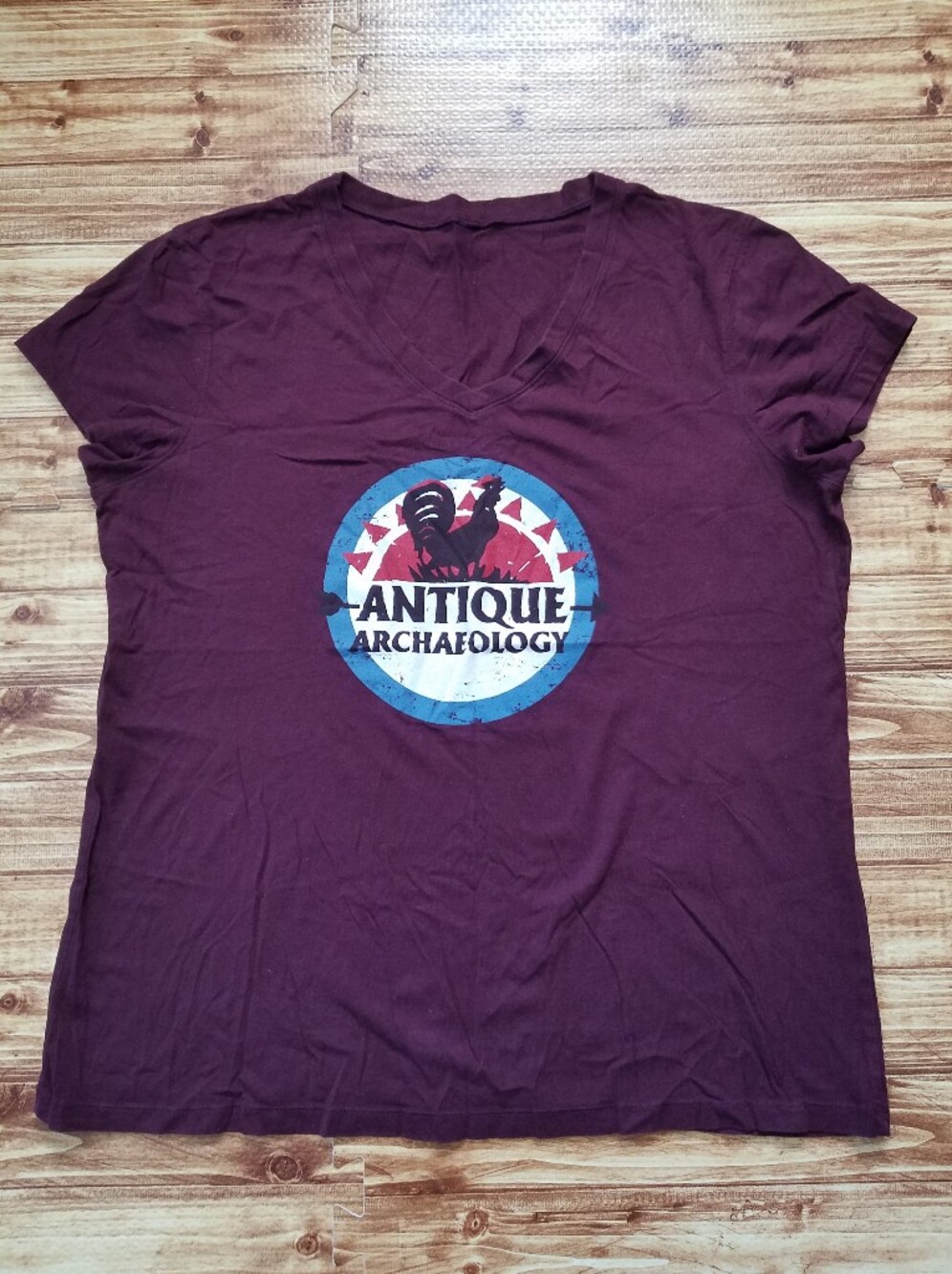 Antique Archaeology Maroon Graphic T-Shirt Women's XL V-Neck American Pickers